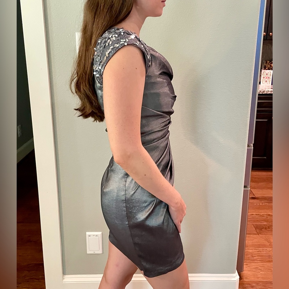 JESSICA McCLINTOCK Metallic One-Shoulder Dress - Picture 7 of 15